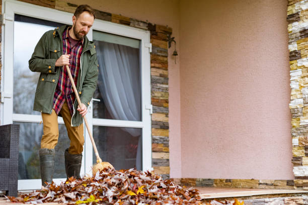 Best Construction Debris Removal  in Hodgenville, KY